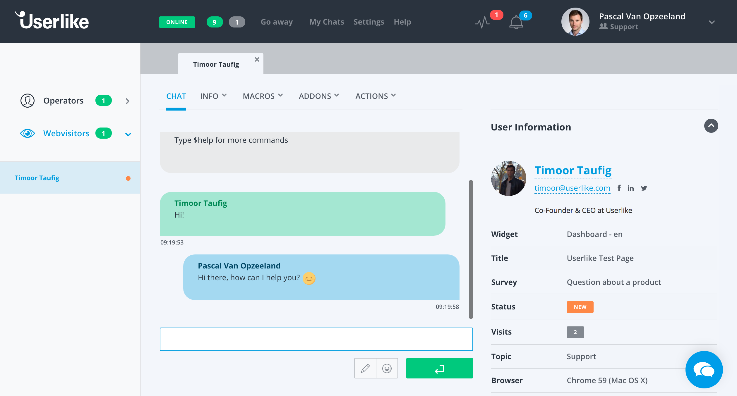Enables teams to view extended customer information and answer website or messenger chats directly
